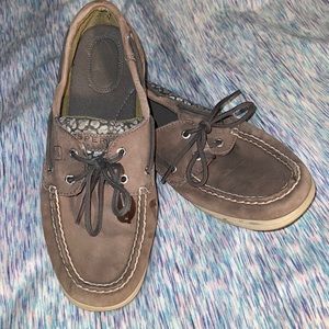 Sperry shoes
